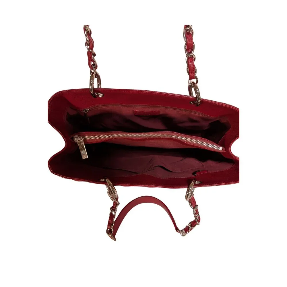 Chanel - Red Caviar Leather Quilted Shoulder Bag